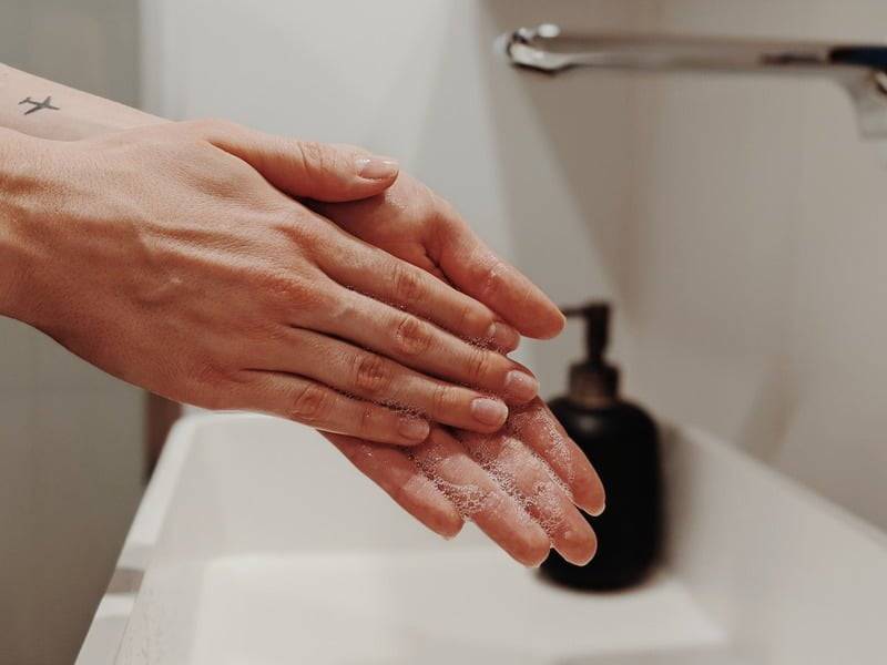 How to wash your hands