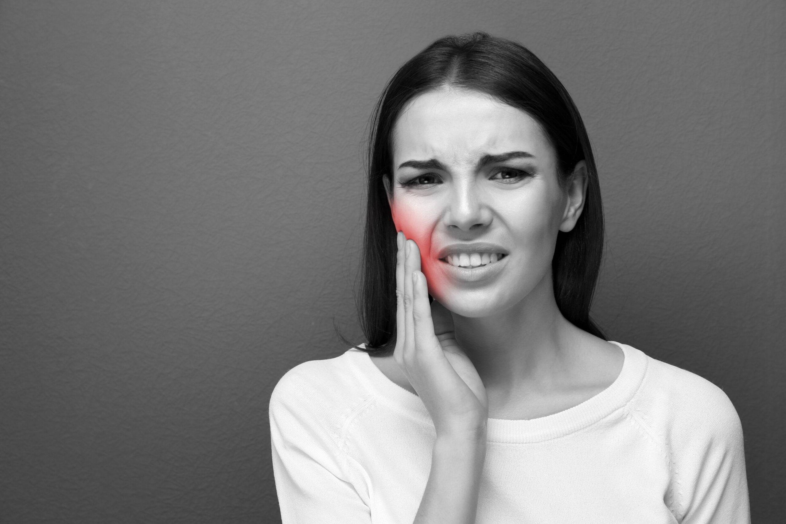 Managing your toothache at home